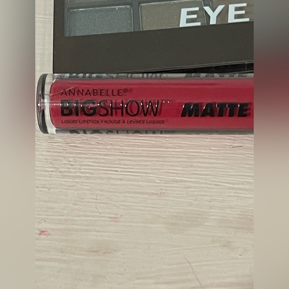 Annabelle makeup - Picture 3 of 4